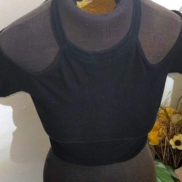 Forever 21 Tops - ⬇️Forever 21 Crop Top